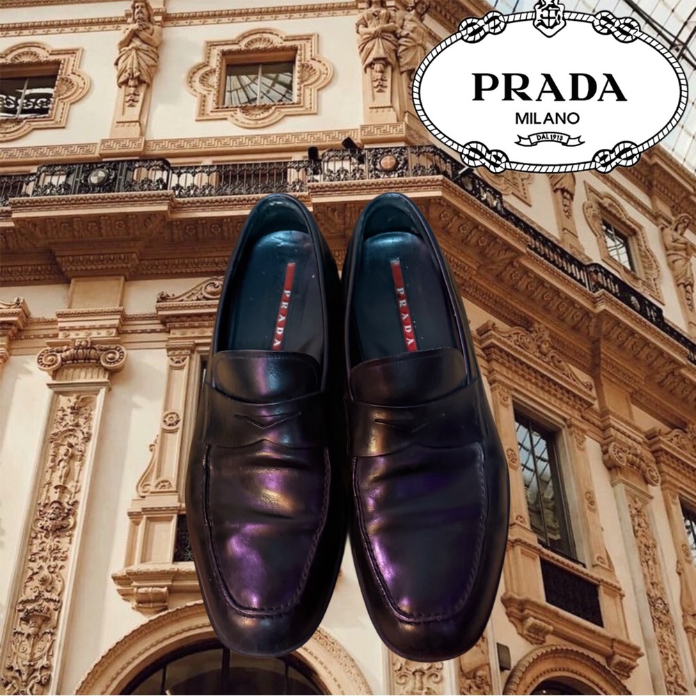 💥 Prada Black Leather Loafers – Size 10D 💥